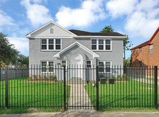 2401 Truxillo St #B, Houston, TX 77004