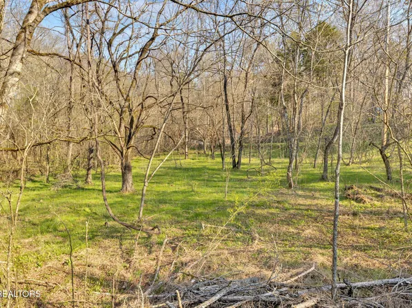 150 Cardwell Chapel Rd, Lenoir City, TN 37771