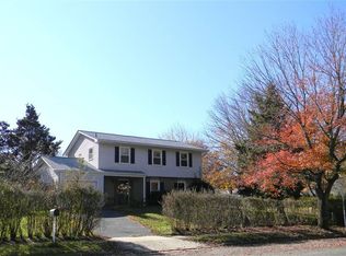 2011 Cambridge Dr, Crofton, MD 21114