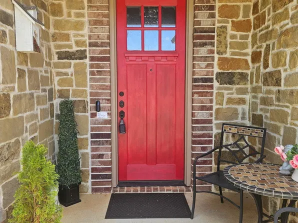 336 Kingdom Blvd, Lindale, TX 75771