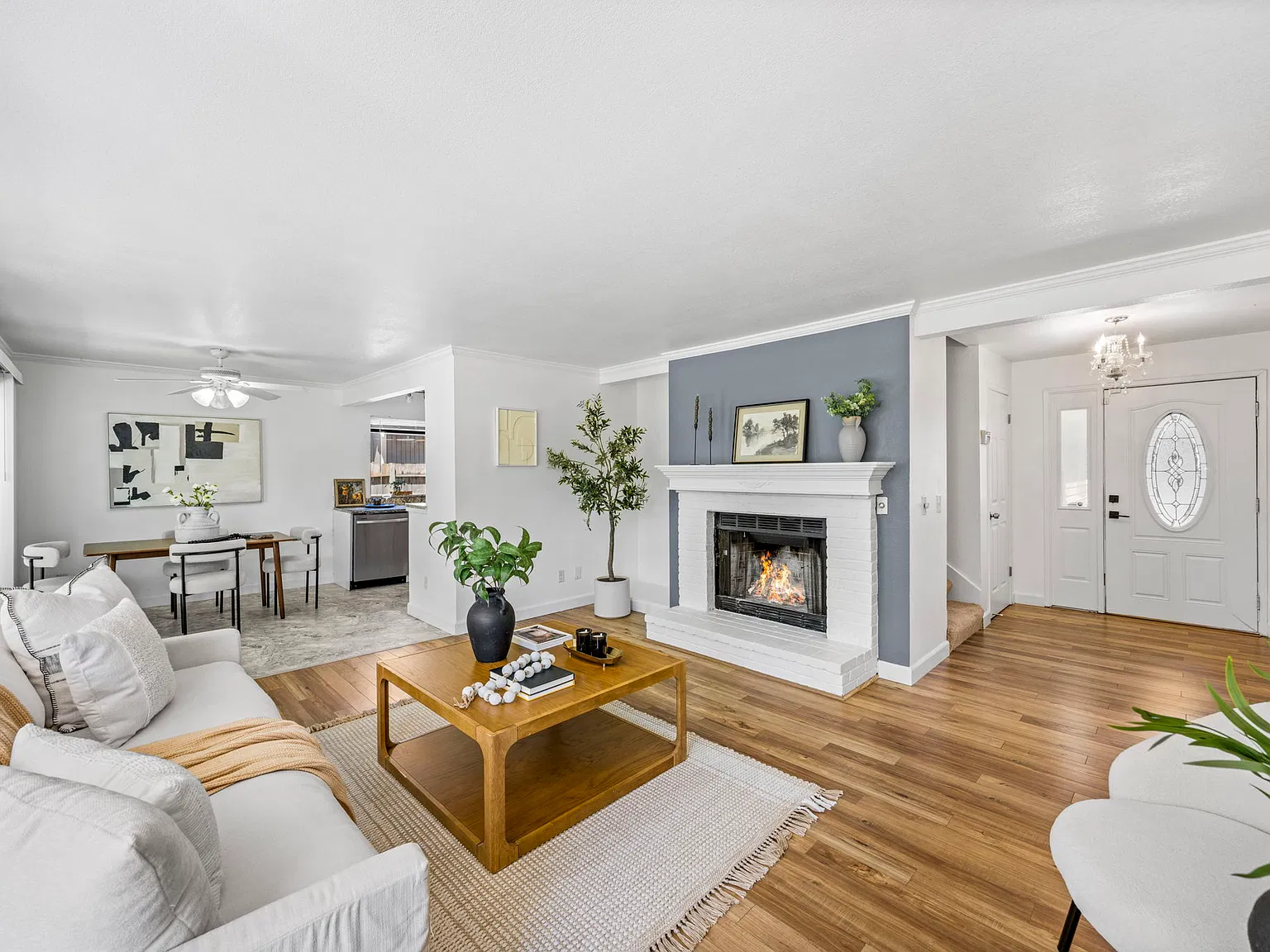 2825 I St SE — Photo 4
