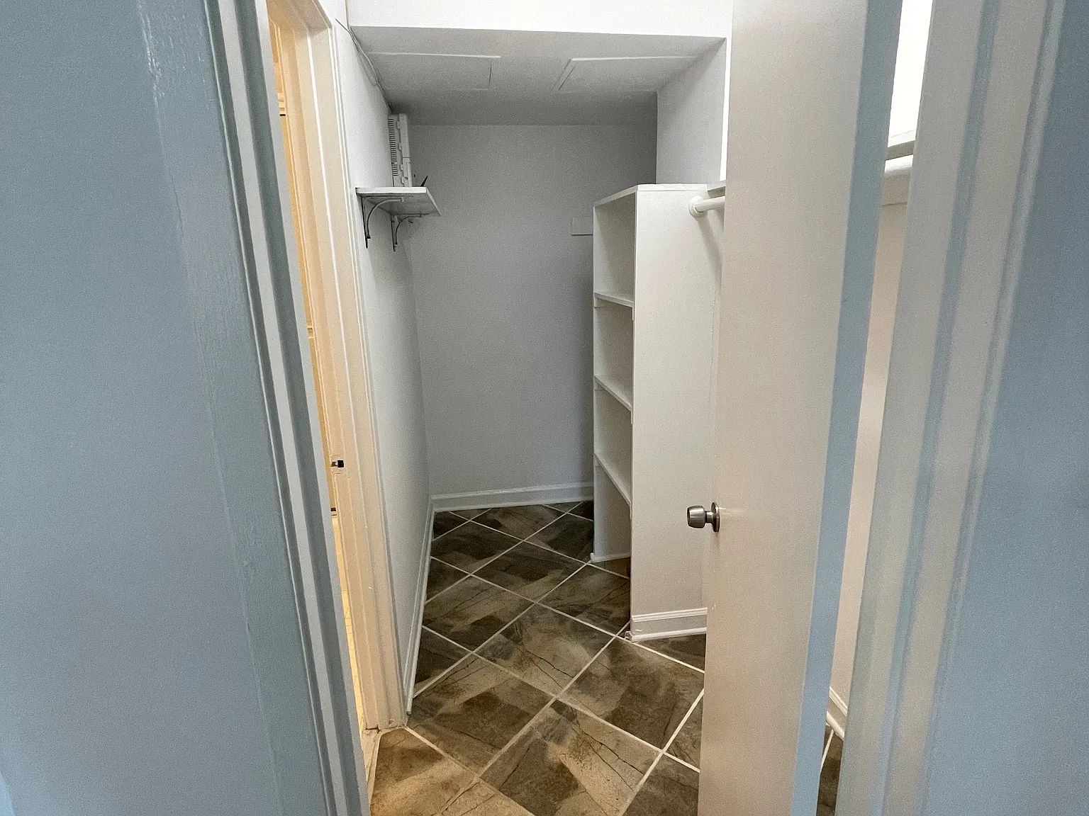 Studio, 401 sqft, $1,625 — Photo 4