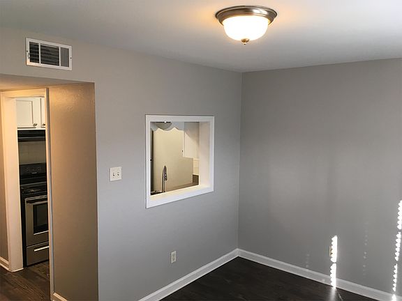 5th image of 607 Chickadee Dr APT 6