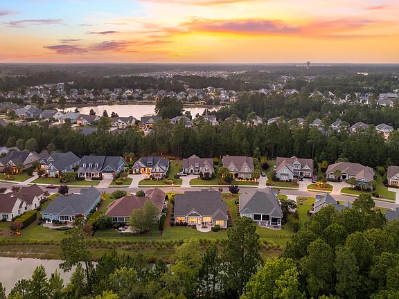 2nd image of 5094 Stoney Point Drive