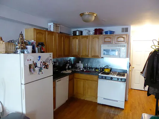 Rented by Joanne Gay Realty Inc | media 12