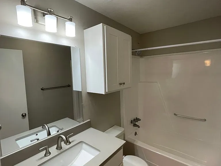 809 San Saba Dr — Photo 11