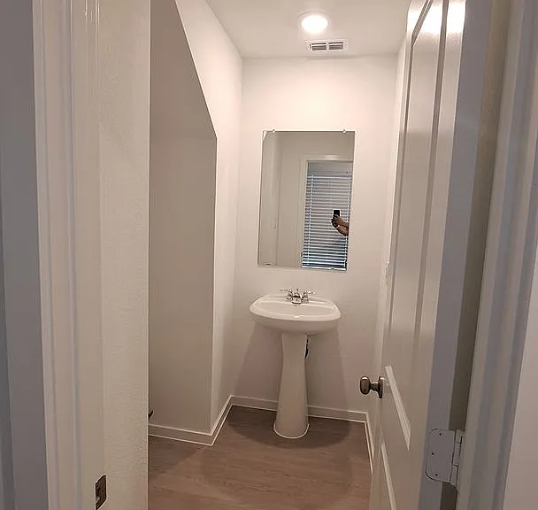 12176 Morgan Dr — Photo 15