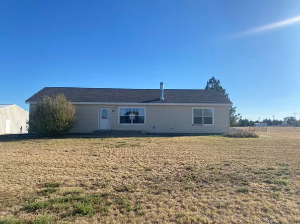 701 E 6th St, Hugoton, KS 67951
