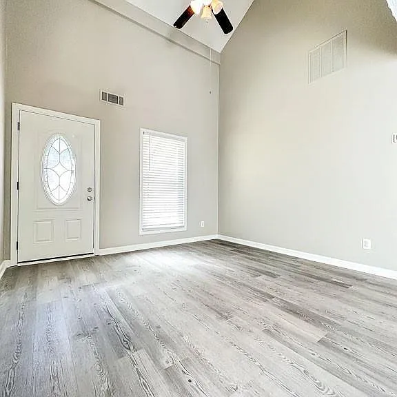 2747 Highland Rdg NW — Photo 6