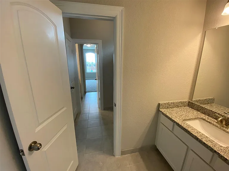 7414 Evelyn Grove Dr — Photo 35