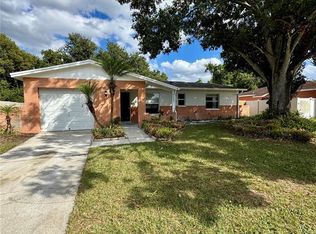 8622 Woodridge Rd, Tampa, FL 33619