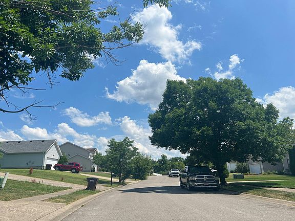 4th image of 7908 Bridlevista Rd