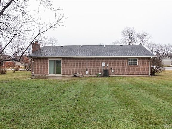 5th image of 3300 Dogwood Dr