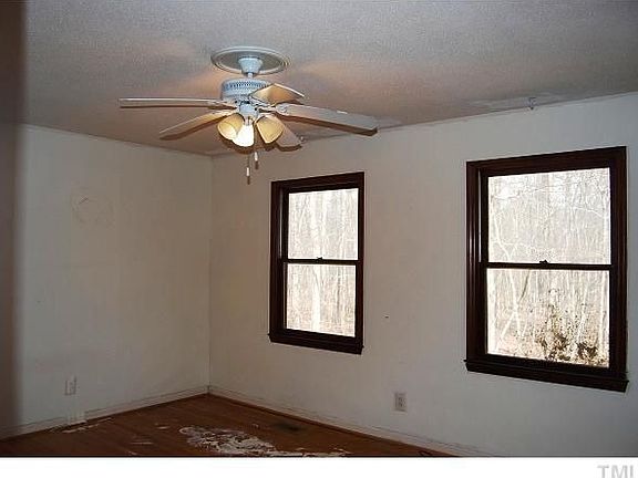 5th image of 3015 Yellowwood Ct