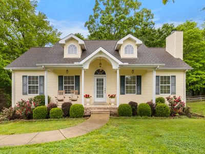 126 Silver Ln, Chapmansboro, TN, 37035