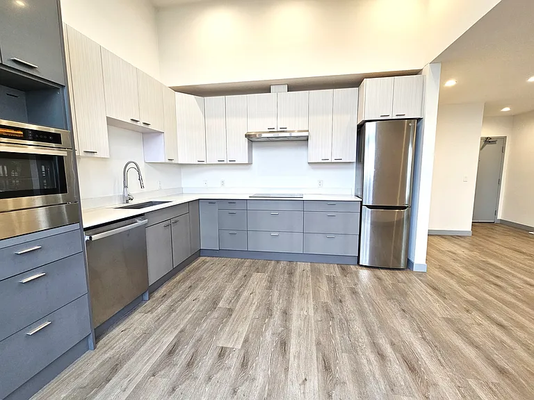 3826 Parkhill Pl SW #304 — Photo 17