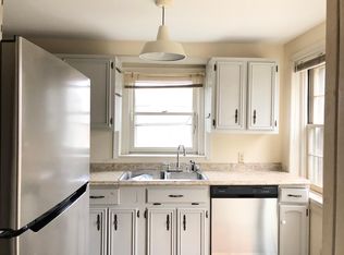 4611 Carlin Springs Rd, Arlington, VA 22203