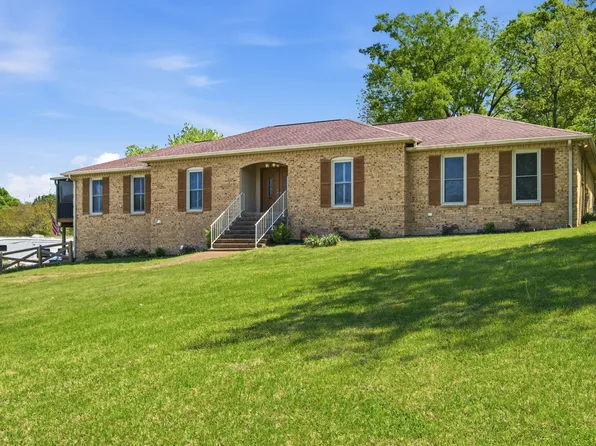 403 Concord Rd, Lebanon, TN 37087