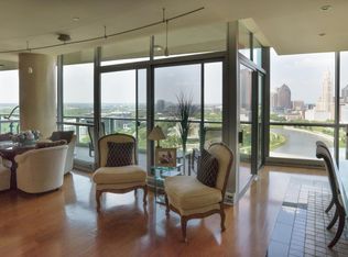 1 Miranova Pl APT 2125, Columbus, OH