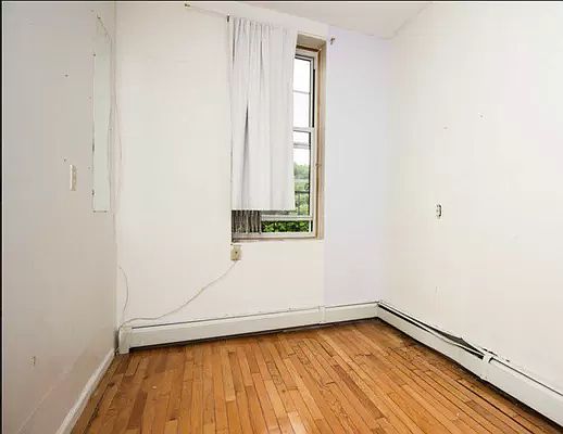 3rd image of 814 Marcy Ave #3B