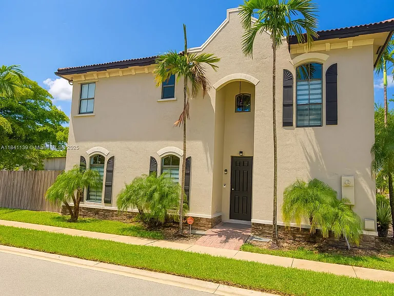 11300 SW 236th Ln — Photo 1