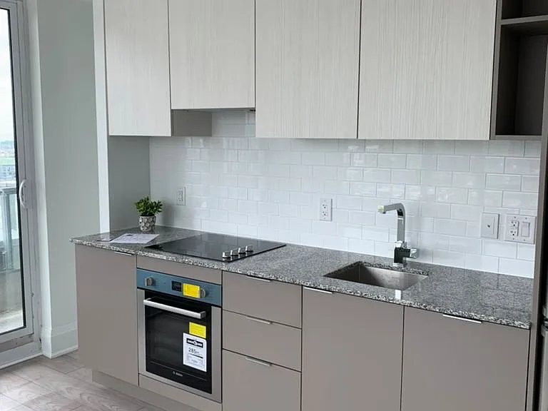 120 Parliament St #2105 — Photo 3