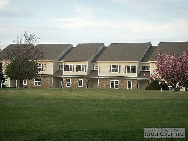 1st image of 40 Club Villa Drive