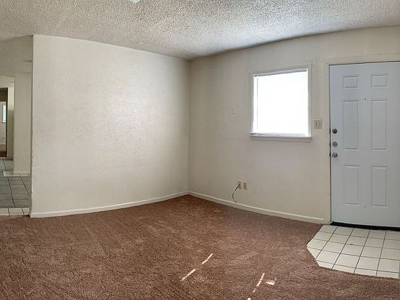 3rd image of 918-920 S 13th St