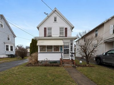 121 W Filbert St, East Rochester, NY, 14445