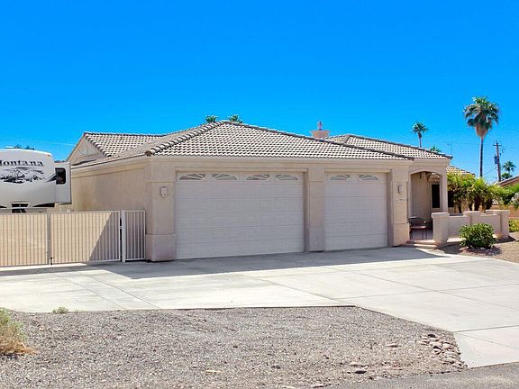 2nd image of 3836 Mission Dr N