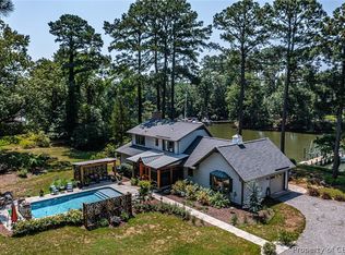 270 Cove Dr, Kilmarnock, VA 22482