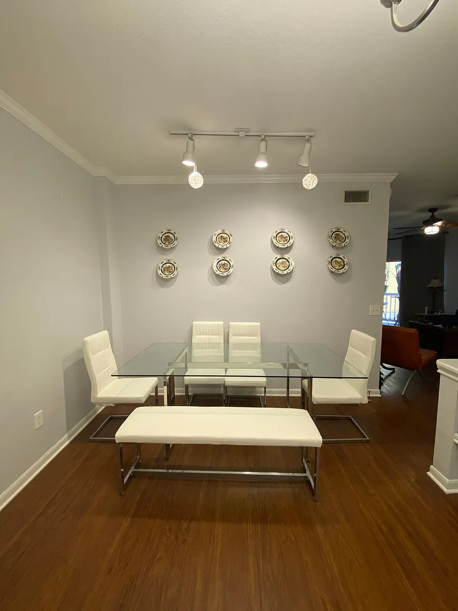 6 Seat Glass Top Table, to enjoy dinner with friends. I can leave it here, or if you prefer, I will take it out. - 860 N Orange Ave #223
