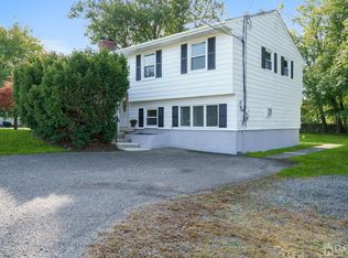176 Prospect Plains Rd, Monroe Township, NJ 08831