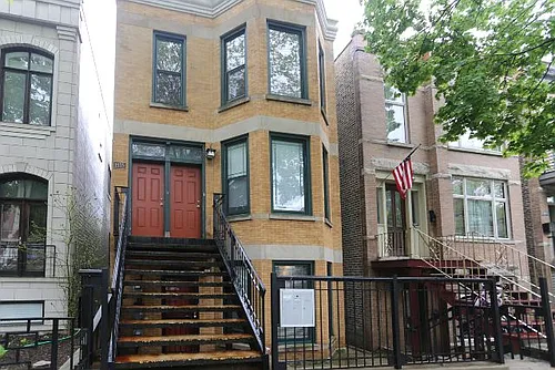 1935 N Wood St #2 Photo 1