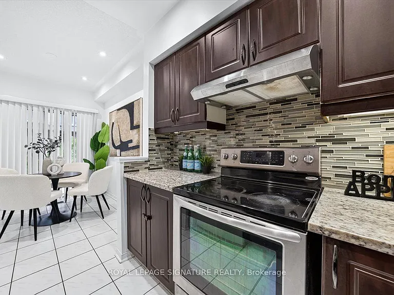 735 New Westminster Dr #59 — Photo 11