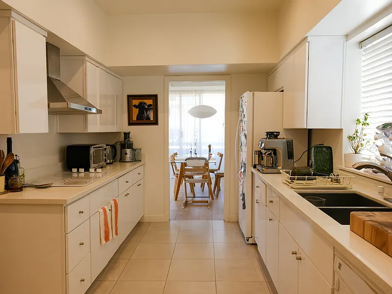 1509 Greenfield Ave #Penthouse 2 — Photo 13