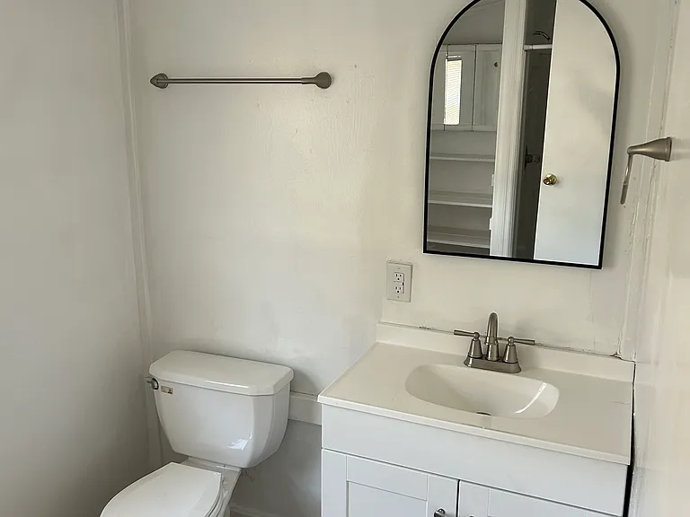 21735 Saint Lo Pl — Photo 6