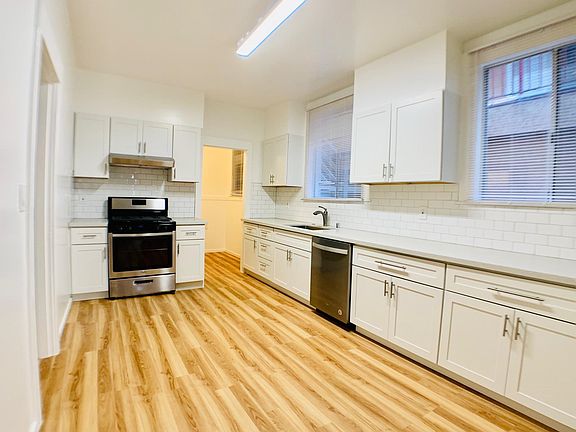 2nd image of 480 33rd Ave