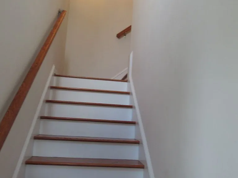 220 Roudabush Dr NW — Photo 16