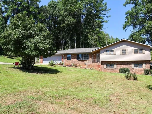 3462 Fairview Rd, Covington, GA 30016