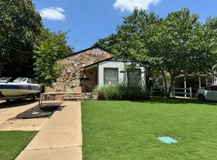 2104 Houston Pl, Denton, TX 76201