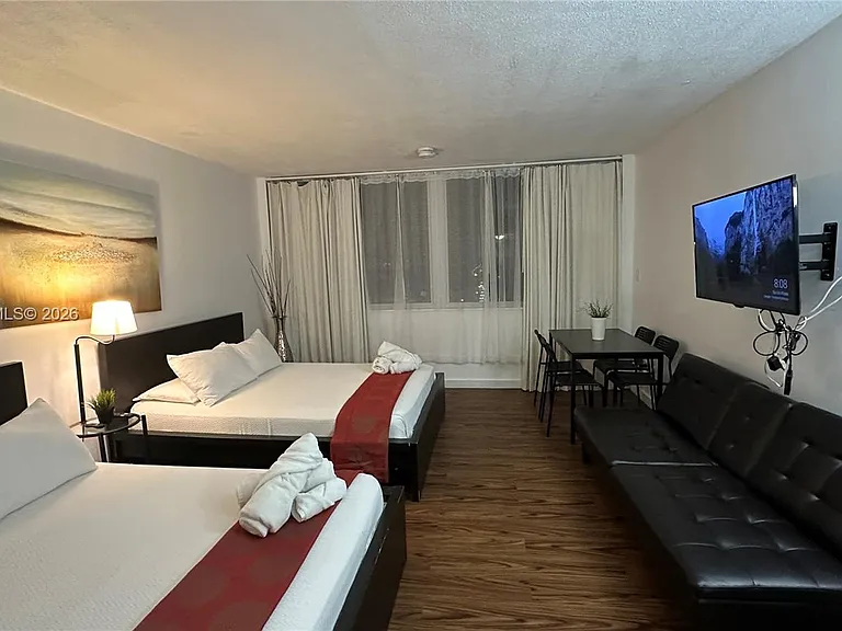 19201 Collins Ave #1029 — Photo 6