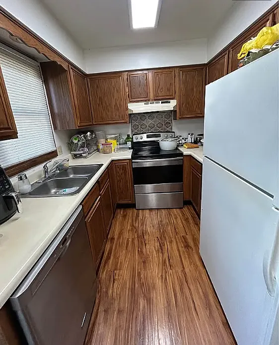 4 bed, 1800 sqft, $2,000 — Photo 3