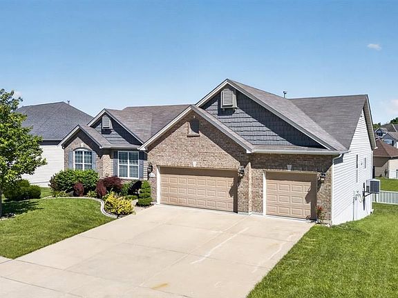 5th image of 202 Andrea Lynne Dr