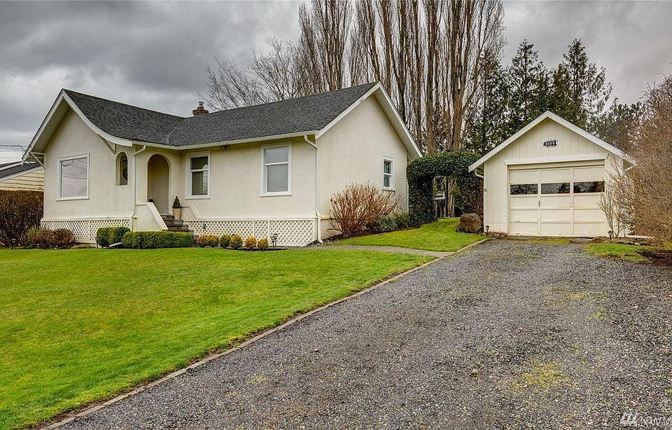 1st image of 3229 Laurelwood Ave
