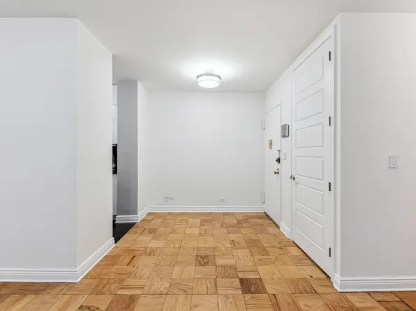 178 East 80th Street image 5 of 6