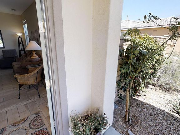 5th image of 37661 Denton Dr