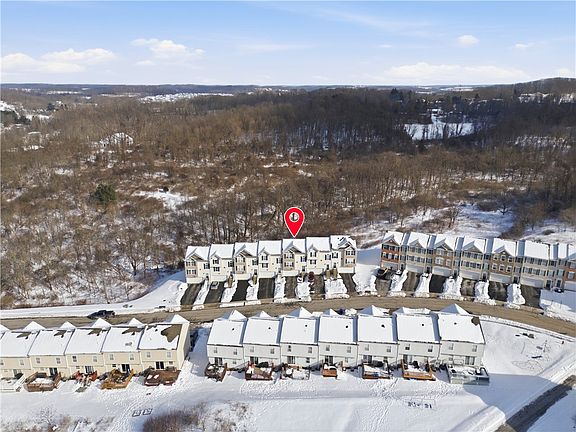 4th image of 3204 Canterbury Dr