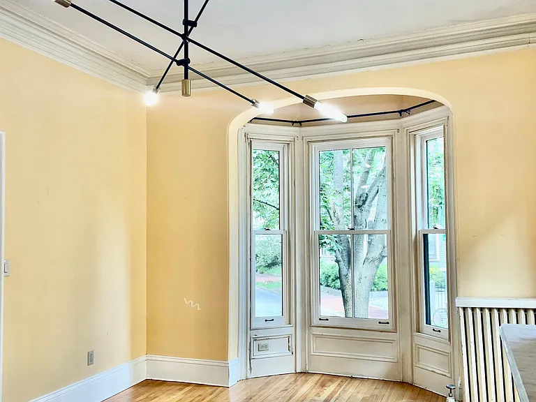 116 Emery St #1 — Photo 1