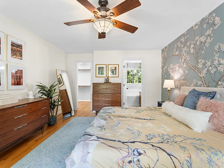 1011 New Chester Ct — Photo 34